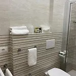 Raffaelli Angela Отель 3*