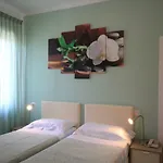 Raffaelli Angela 3* Форте-деи-Марми