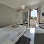 Raffaelli Angela Отель 3*