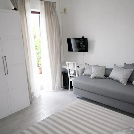 Raffaelli Angela 3* Forte dei Marmi