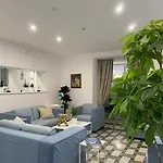 Raffaelli Angela Forte dei Marmi