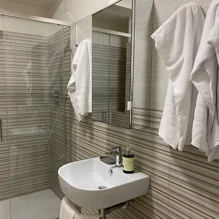 Raffaelli Angela Hotel