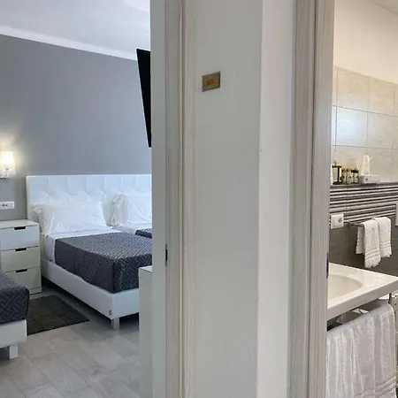 Отель Raffaelli Angela 3*